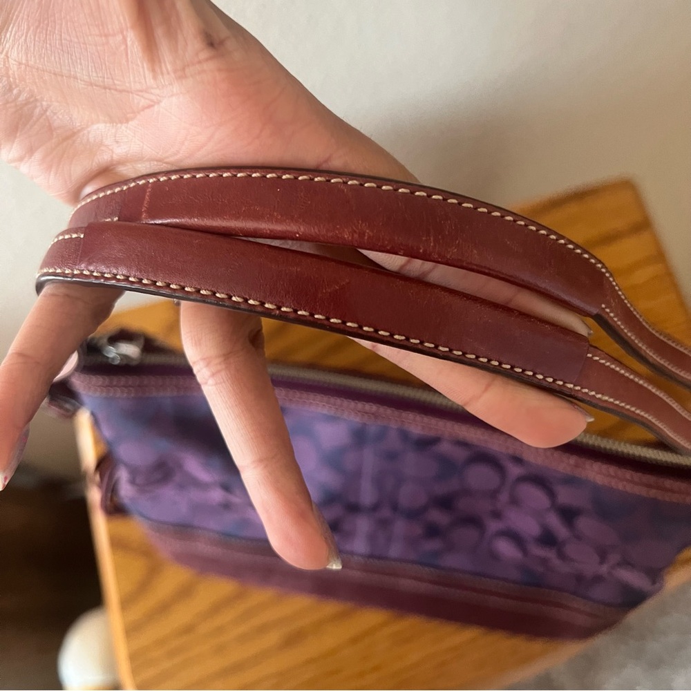 Coach Purple Shoulder Bag - Picture 8 of 9